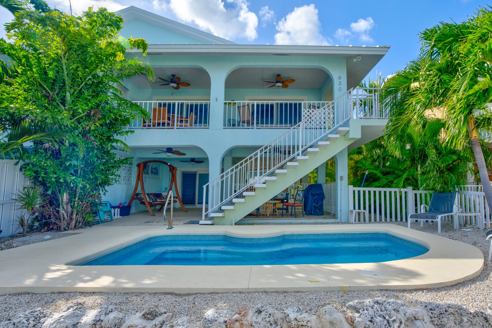 P19 630 9th St American Coastal Vacation Rentals